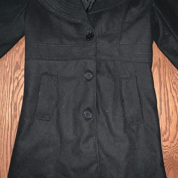 Black Trench Coat - Picture 2 of 4